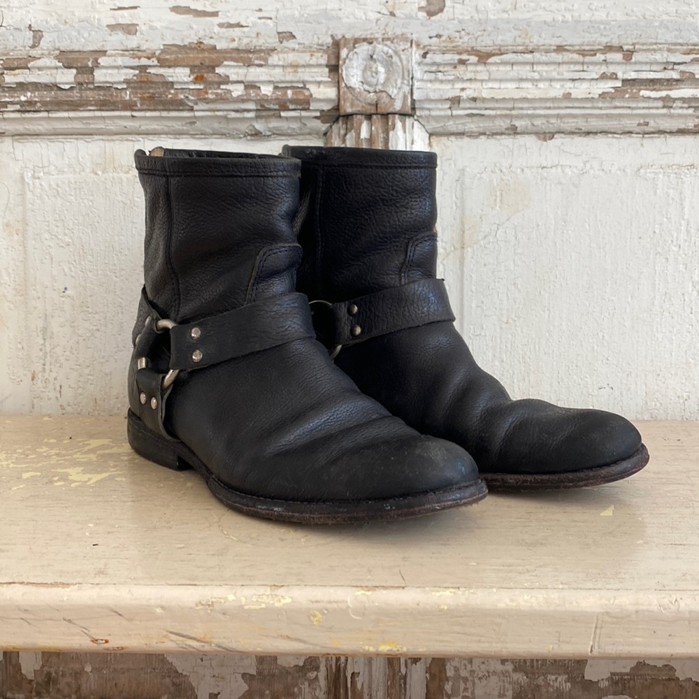 Frye Biker Black Short boots Sz 8 - Picture 2 of 10